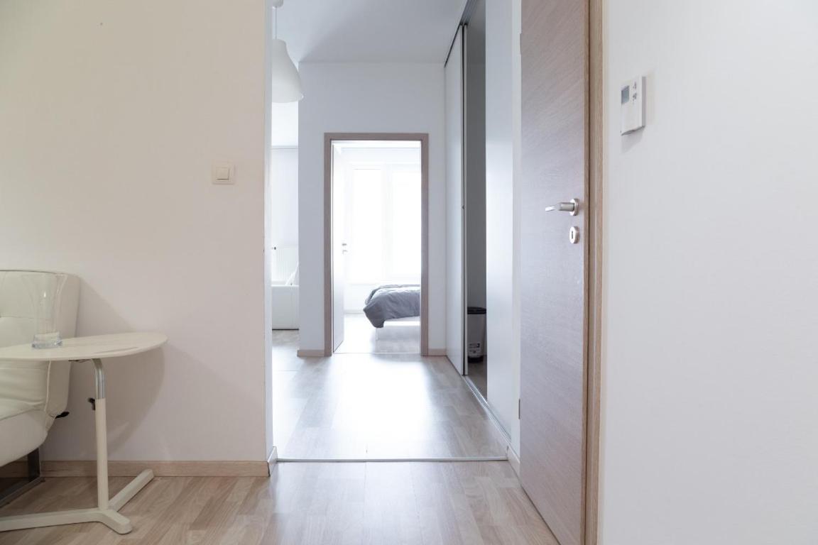 Great Tourist And Business Apartment Near Center Pressburg Exterior foto