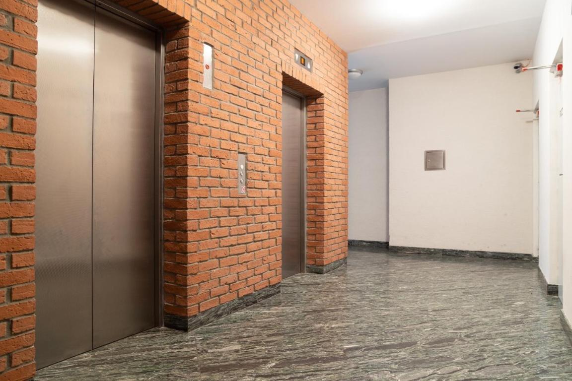 Great Tourist And Business Apartment Near Center Pressburg Exterior foto